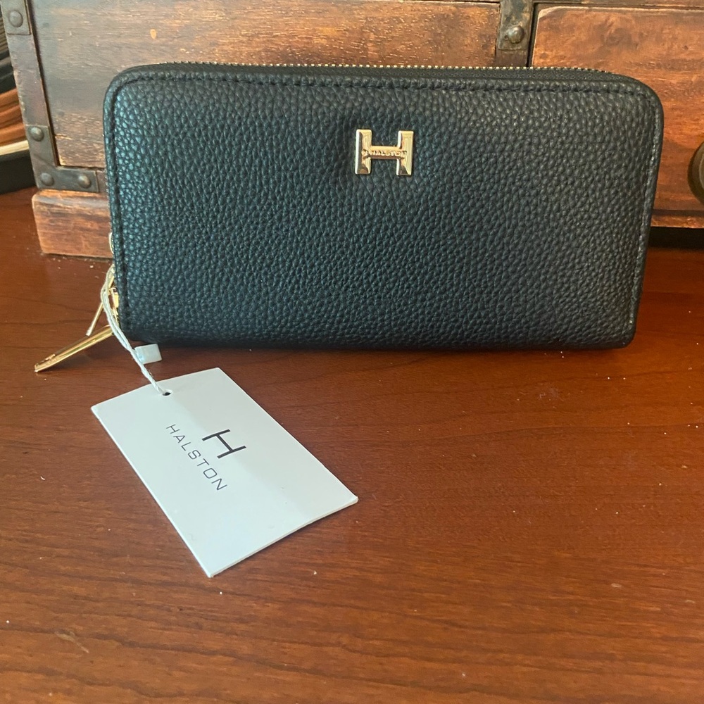 Halston Black Double Zip Wallet with Gold Accents Great for Organization